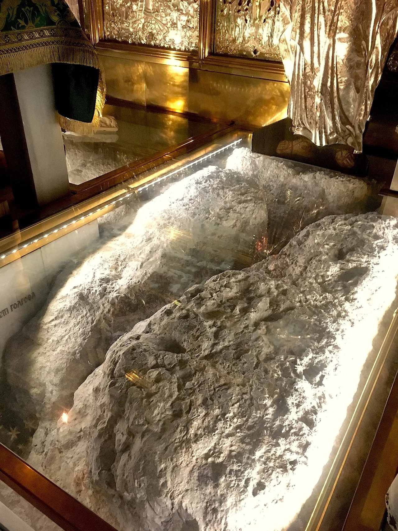 6. Алтарь Стояния Богородицы на Голгофе